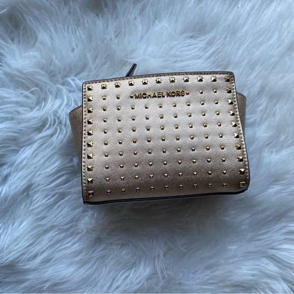 NWOT Michael Kors Mini Gold Studded Purse - Picture 1 of 6